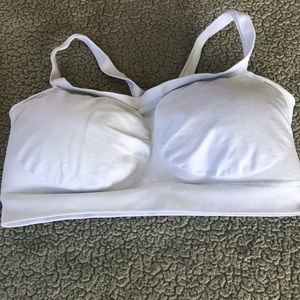 Hanes White Size Large Bra